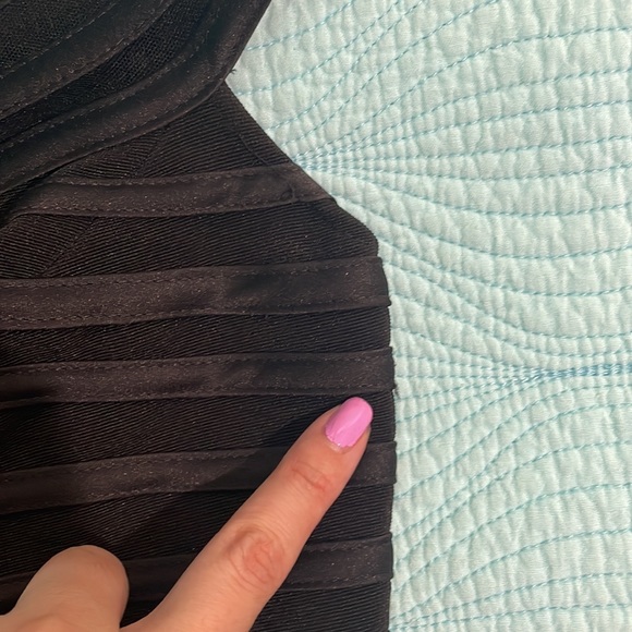 Js collection petite black striped cropped top - Picture 2 of 13